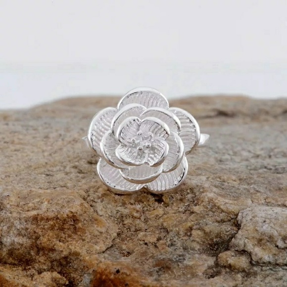 LAST ONE Silver plated Ring flower - Picture 2 of 4